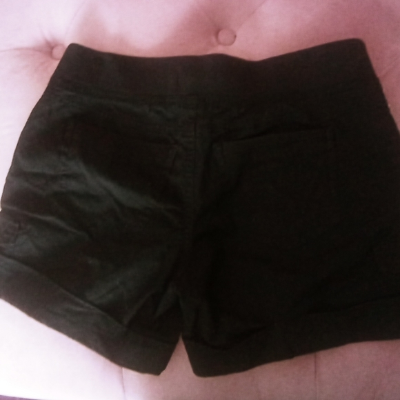 New 100% Cotton Shorts - Picture 3 of 3